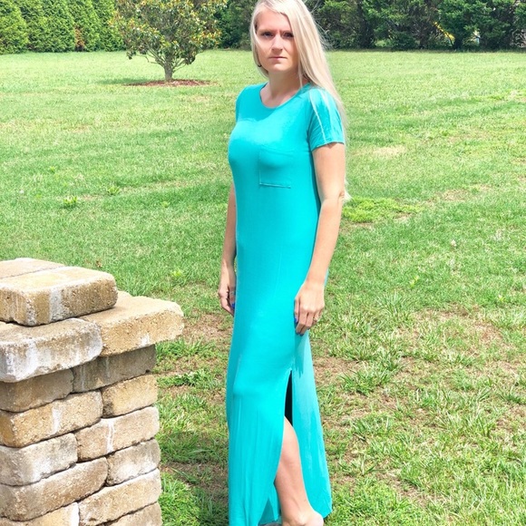 Long pocketed maxi dress turquoise/aqua with split - Picture 1 of 3